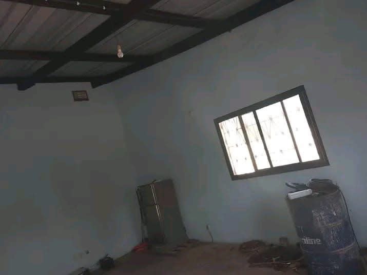 Casa T2 para arrendar em Manga, Beira, foto 5