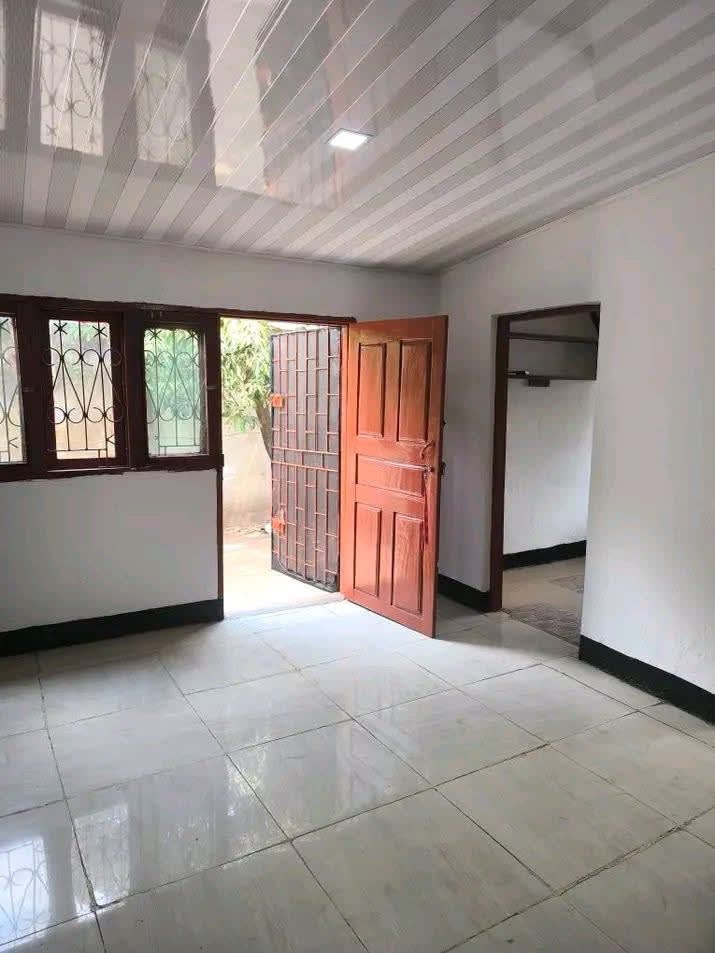 Casa T2 para arrendar em Centro da cidade, Chimoio, foto 3