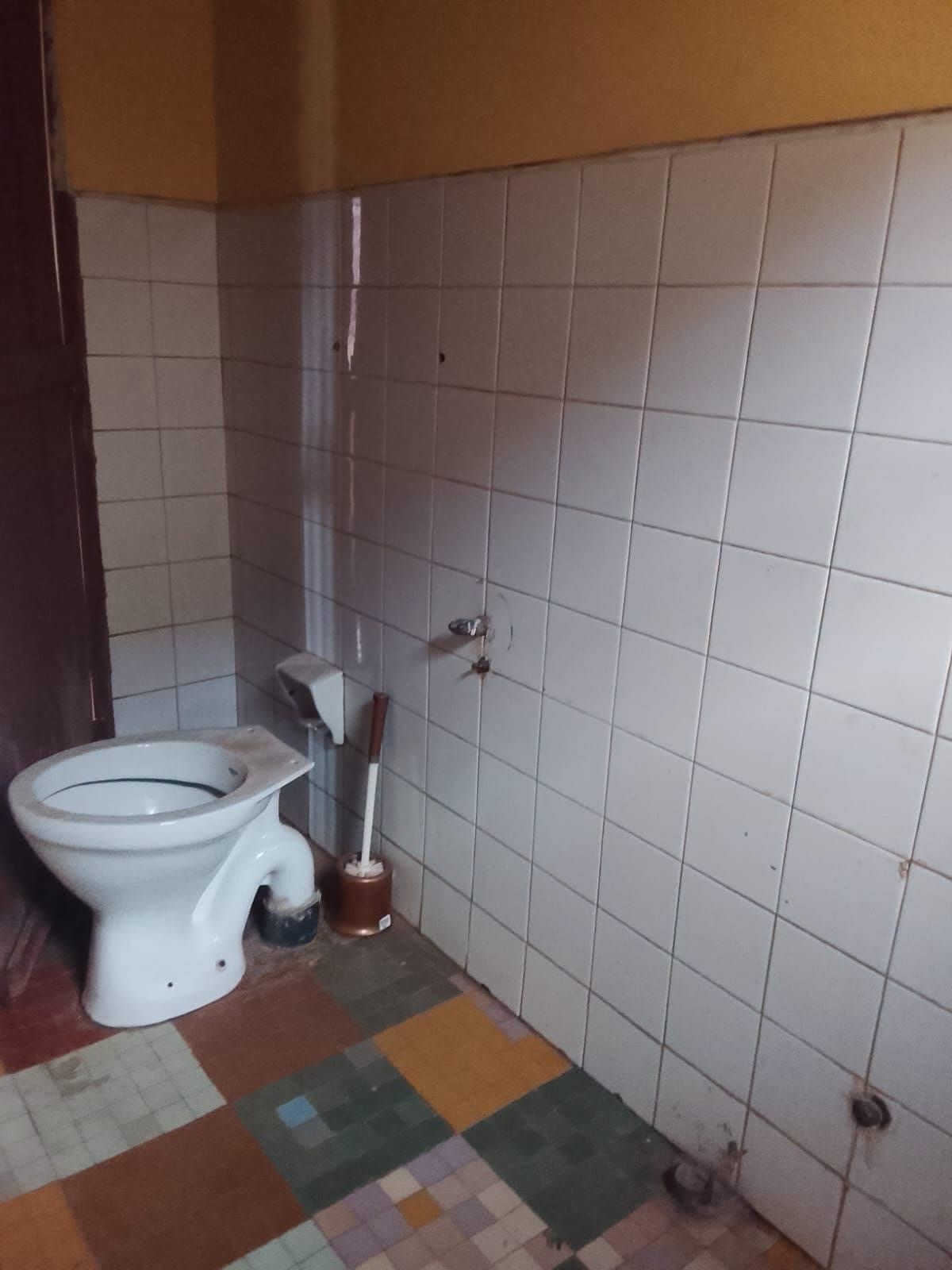 tenho disponível esta casa tipo 1 no bairro bloco 9 próximo do bar primavera., foto 5