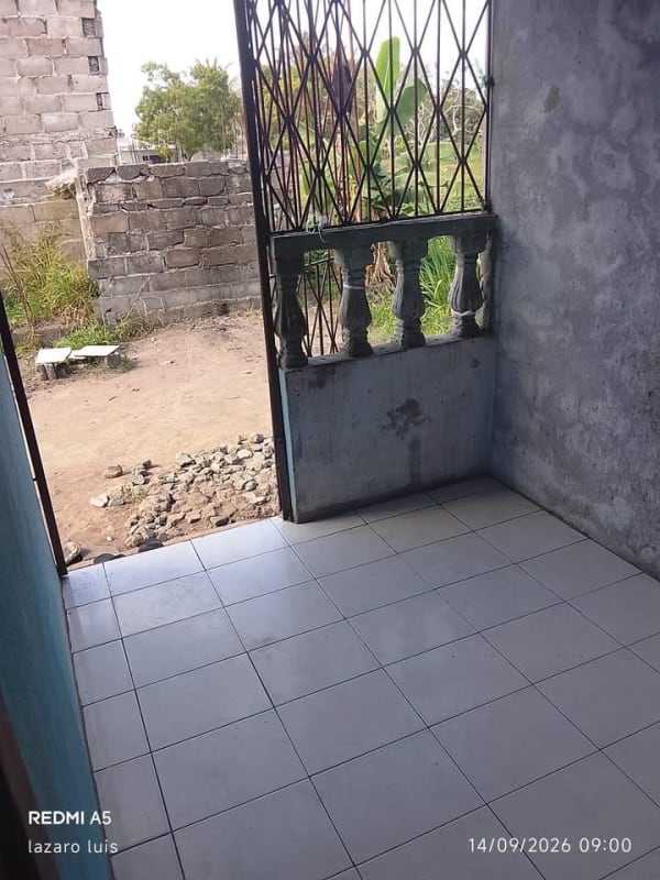Casa T1 para arrendar em Manga, Beira