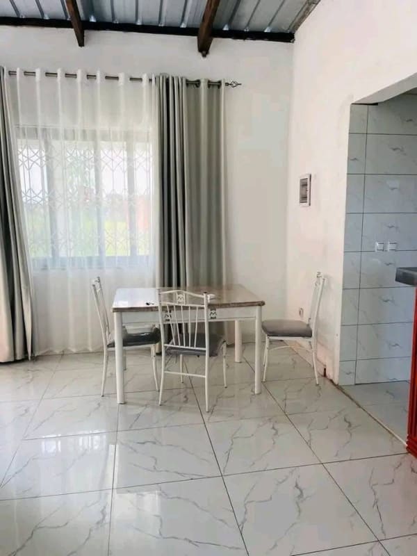 Casa para arrendar em Manga, Beira