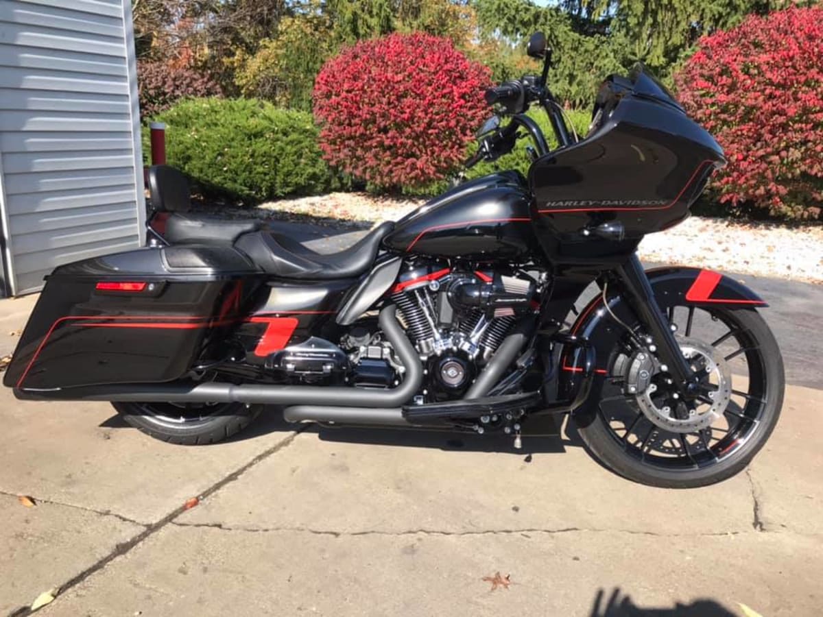 Harley Davidson detailing