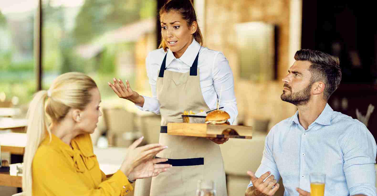 How Should Restaurants Tackle Fake Online Reviews?