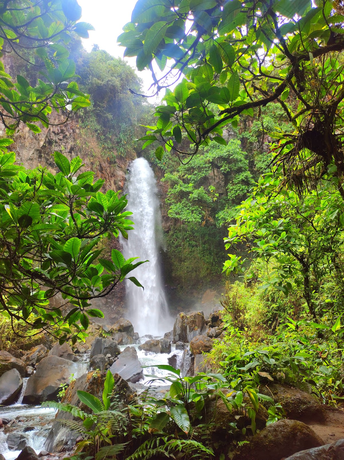Cascada del Trueno (Thunder Waterfall)