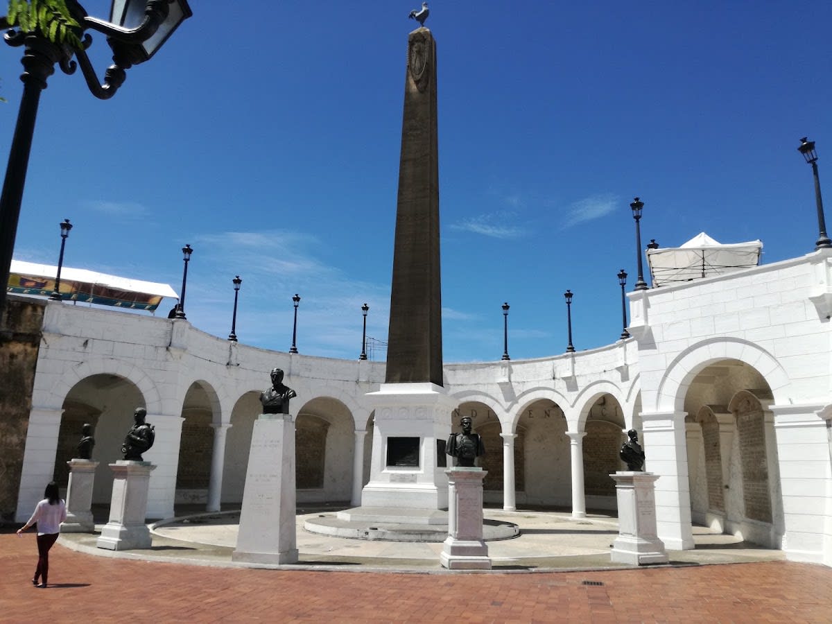 Paseo de Las Bóvedas