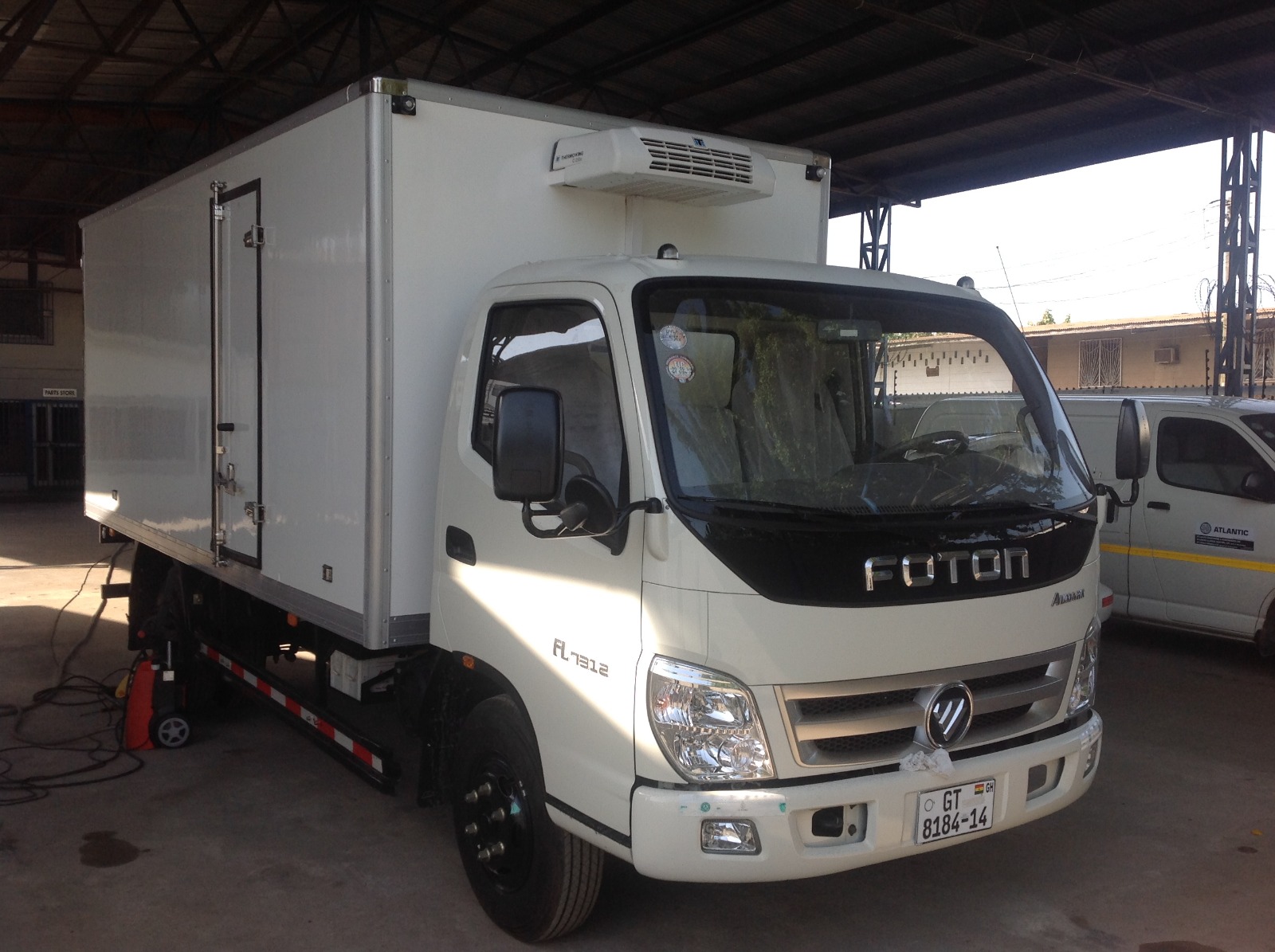 HINO 2017