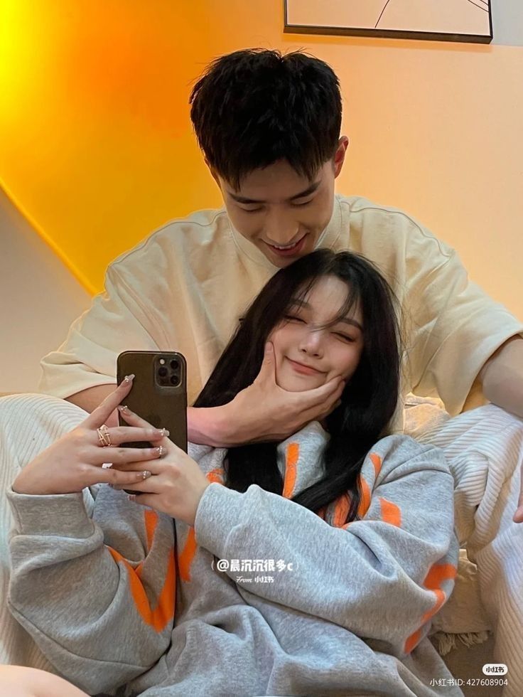 ẢNH ĐẾ NHÀ TÔI GHEN RỒI