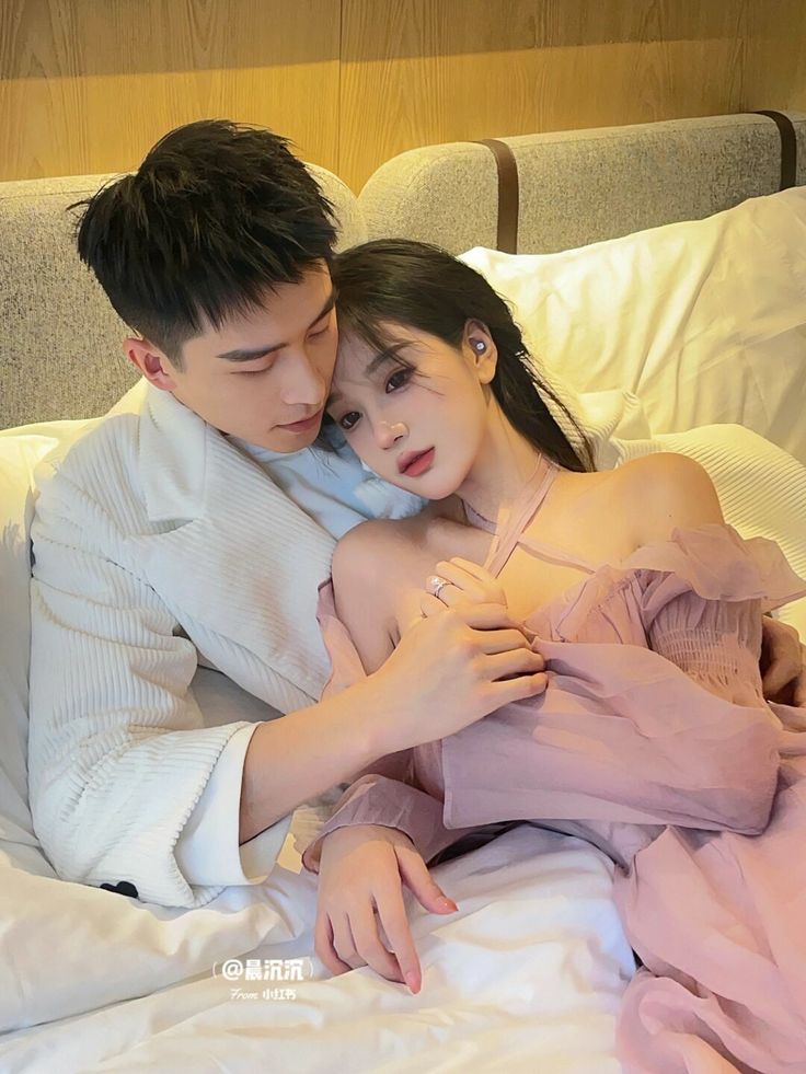 LUÔN CÓ NGƯỜI CHỜ EM