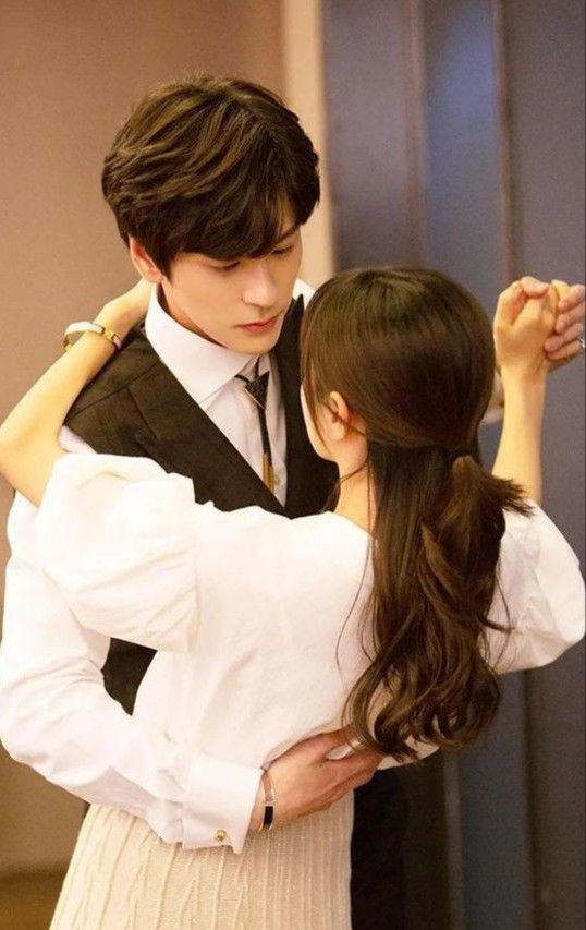 YÊU NHẦM THÁI TỬ GIA
