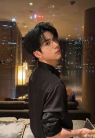 Mặc Cho Tình Yêu Rơi Rụng