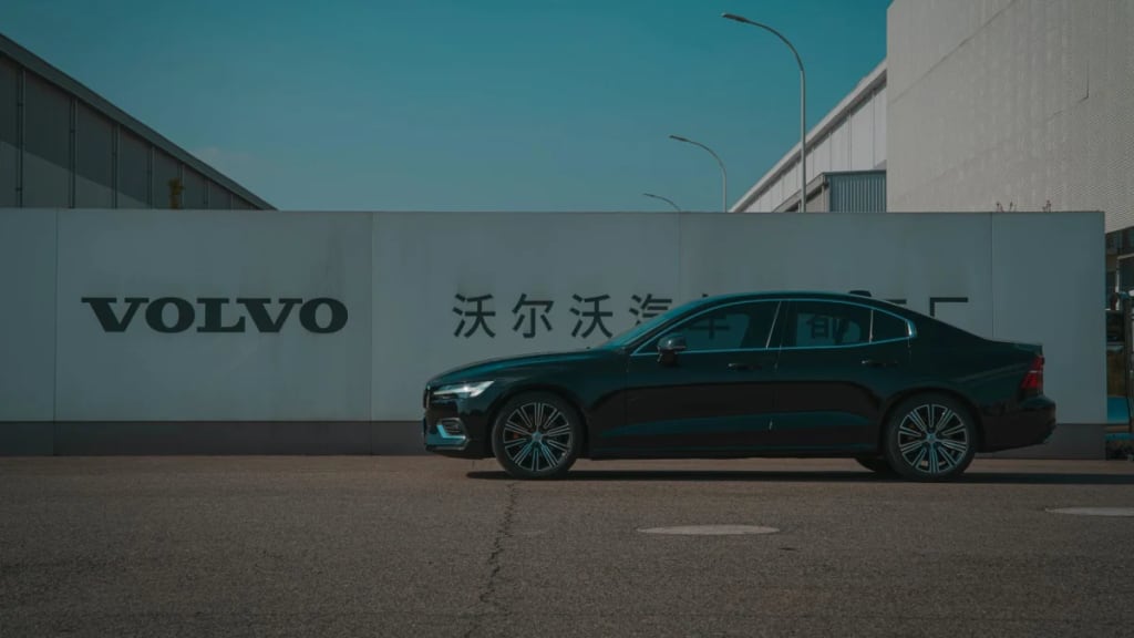 NIO CEO Predicts Challenges for China's Auto Industry Amid Changes