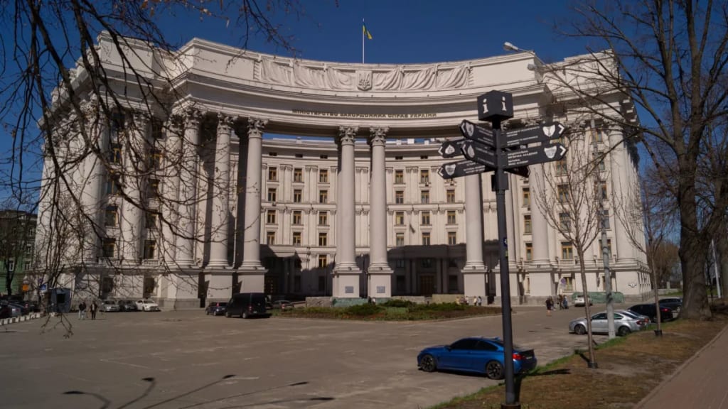 Russian Attack on Kyiv Kills Seven, Affects Multiple Buildings
