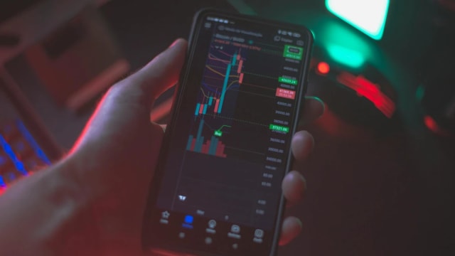 Microsoft (MSFT) Insider Trading by Josh Gottheimer Revealed