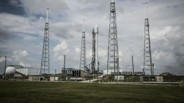 Falling Rocket Launch Costs Boost Space Investor Interest