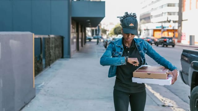 Uber Eats (UBER) Launches Returns Feature with Instant Refunds