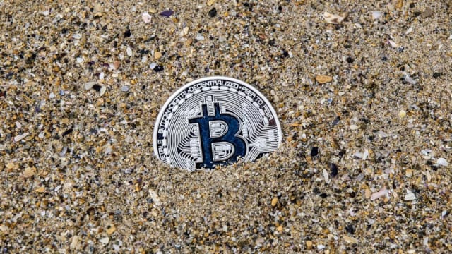 Bitcoin (BTC) Tests $63,450 Resistance Level