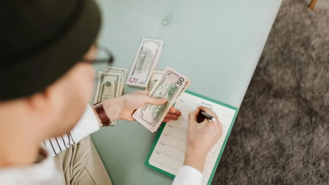 Social Security proposal analyzes $500 monthly cuts and solutions