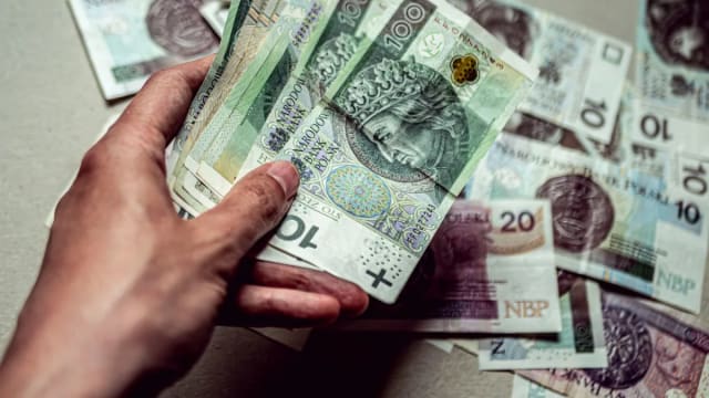 Micron Technology (MU) 268% Surge: Wait for a 10-20% Pullback