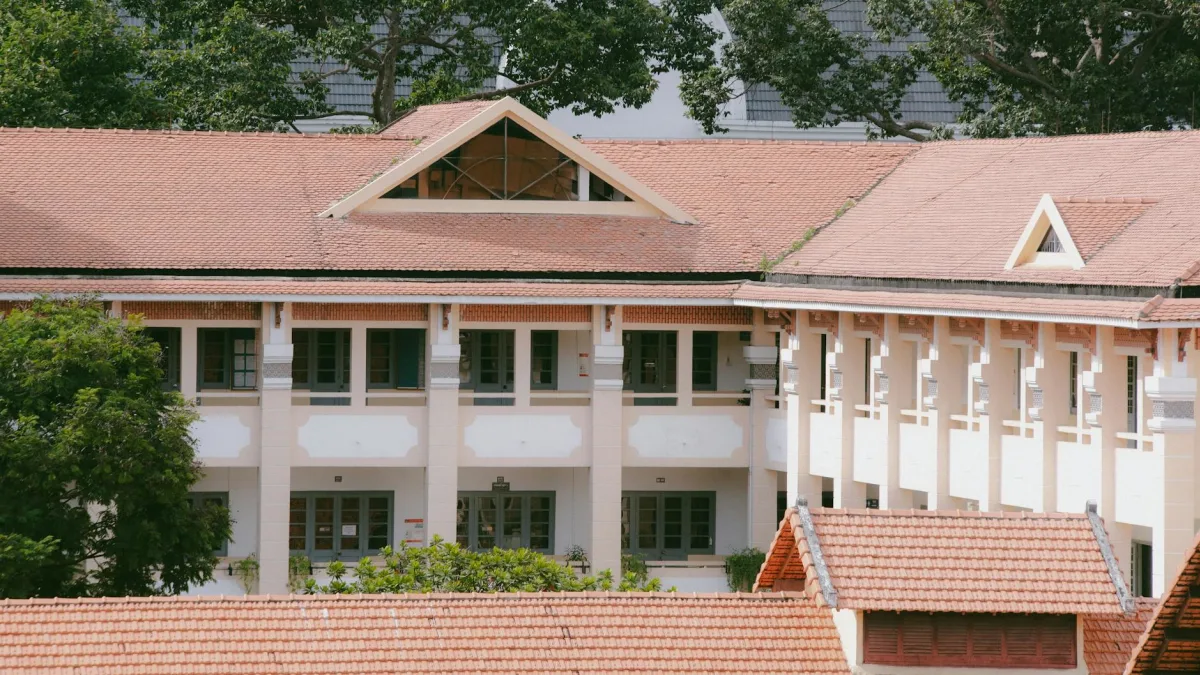 Trump Plans to Replace DHS Chief Noem with Senator Markwayne Mullin