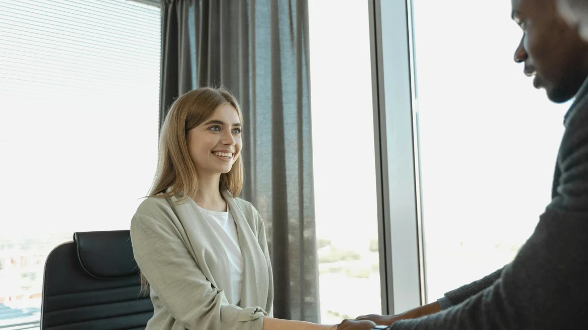 Boeing Advances on Major Deal Amid Positive AI Market Signals