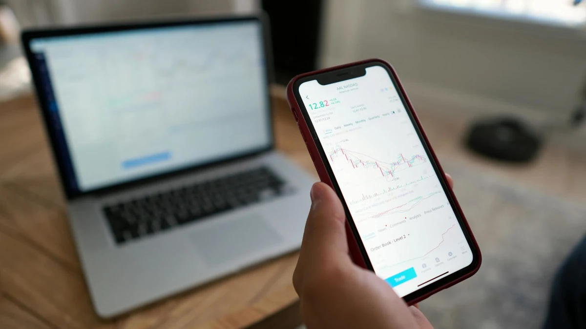 Will Vanguard Total Stock Market ETF Investment Lead to Millionaire Status by 2026?