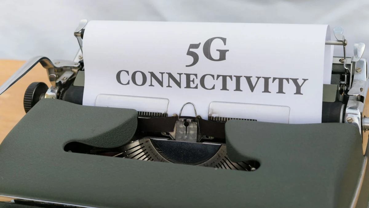 Skyworks and Qorvo Compete for Dominance in 5G RF Chip Market