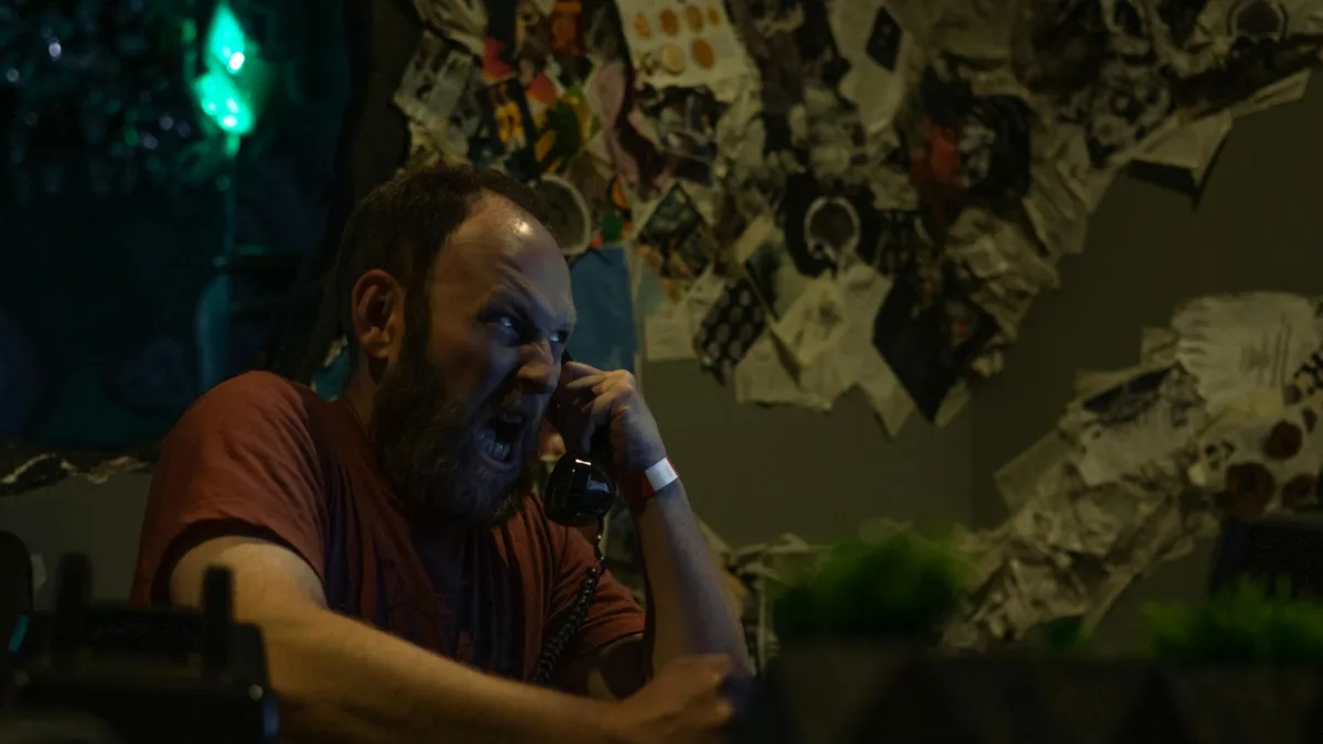 Trump Criticizes UK Response to Iran Conflict Amid Strait of Hormuz Tensions