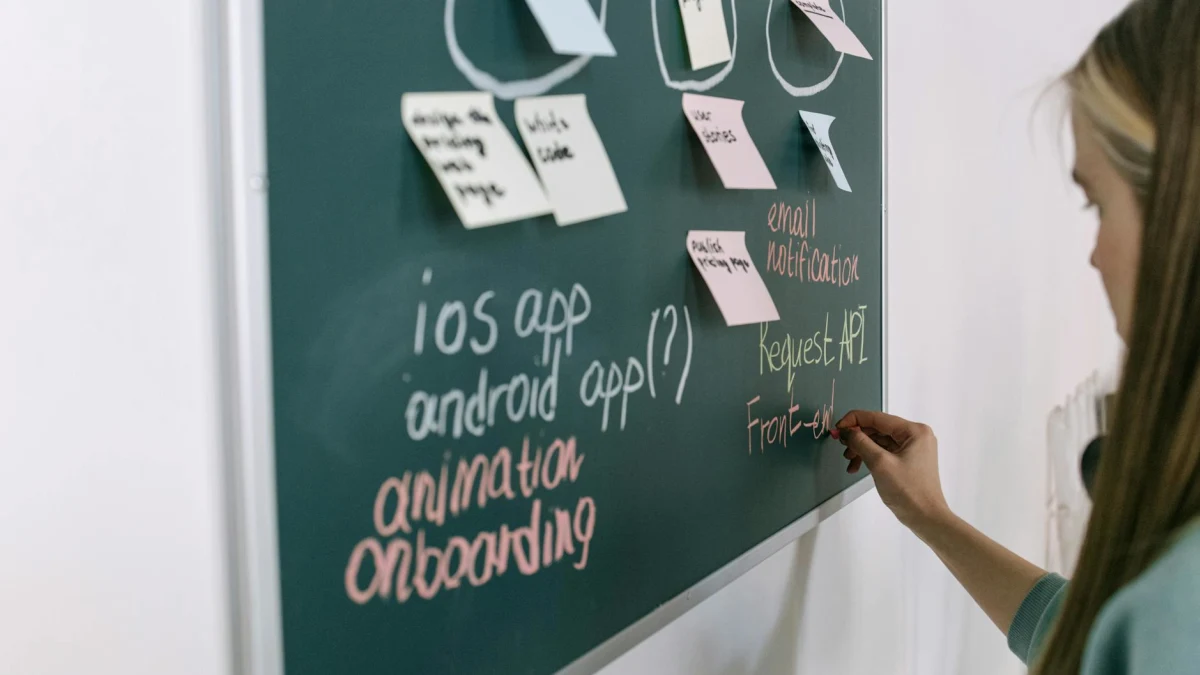 Trump Requests Delay in Xi Meeting Amid Iran War Developments