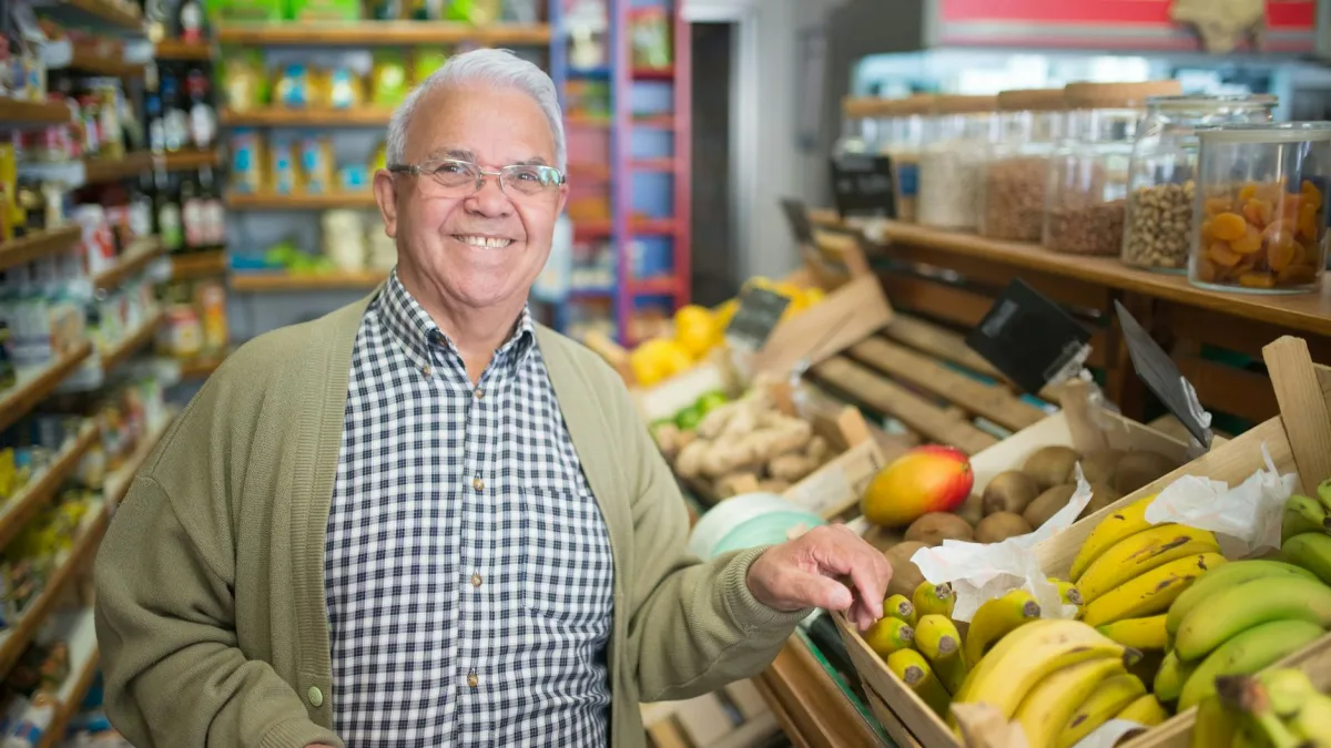 New Community Grocery Store in Crewe Aims to Reduce Food Costs