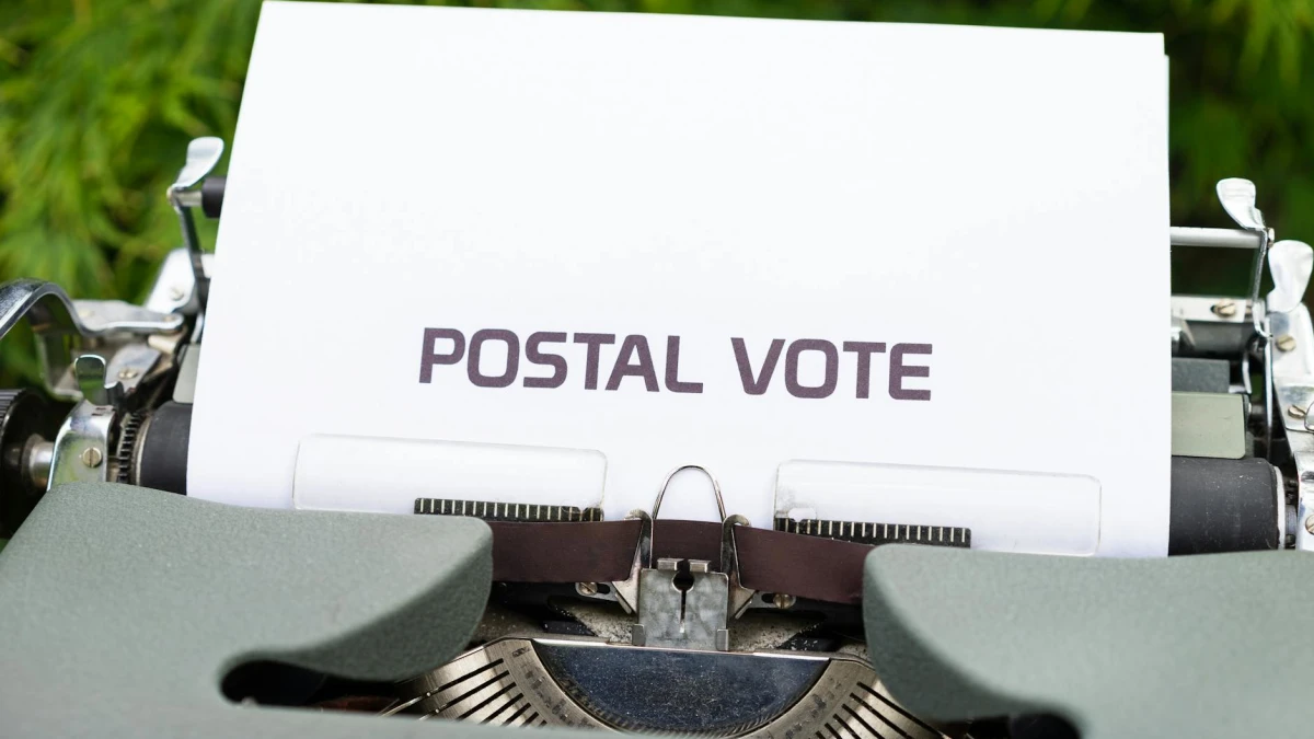 Trump Threatens Military Action Over Hormuz Oil Blockade Amid Geopolitical Tensions