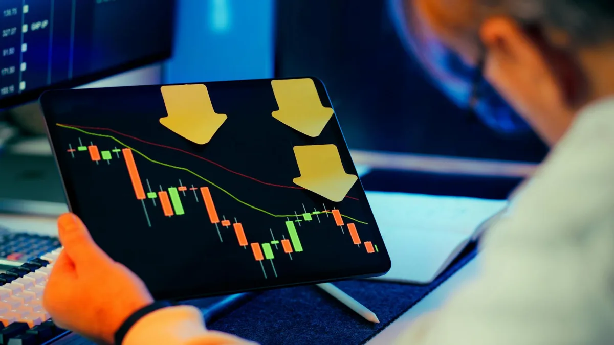 Asian Stock Markets Drop Over 5% Amid Escalating Trump-Iran Tensions