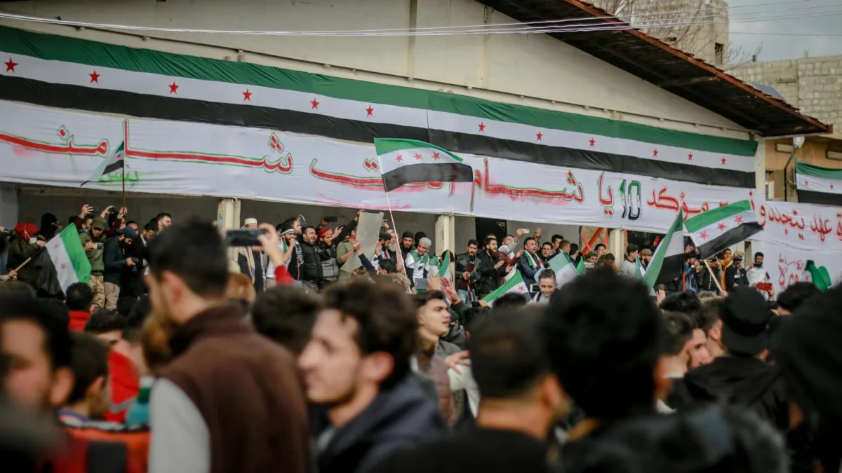 Iran Threatens Targets Over U.S. Treasury Bonds Amid Middle East Tensions