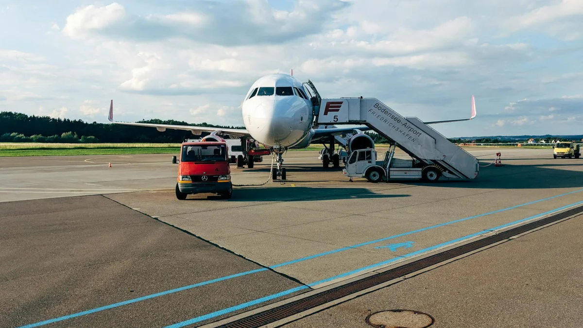 Collision at LaGuardia Airport: Air Canada Plane and Fire Truck Incident Leads to 2 Deaths