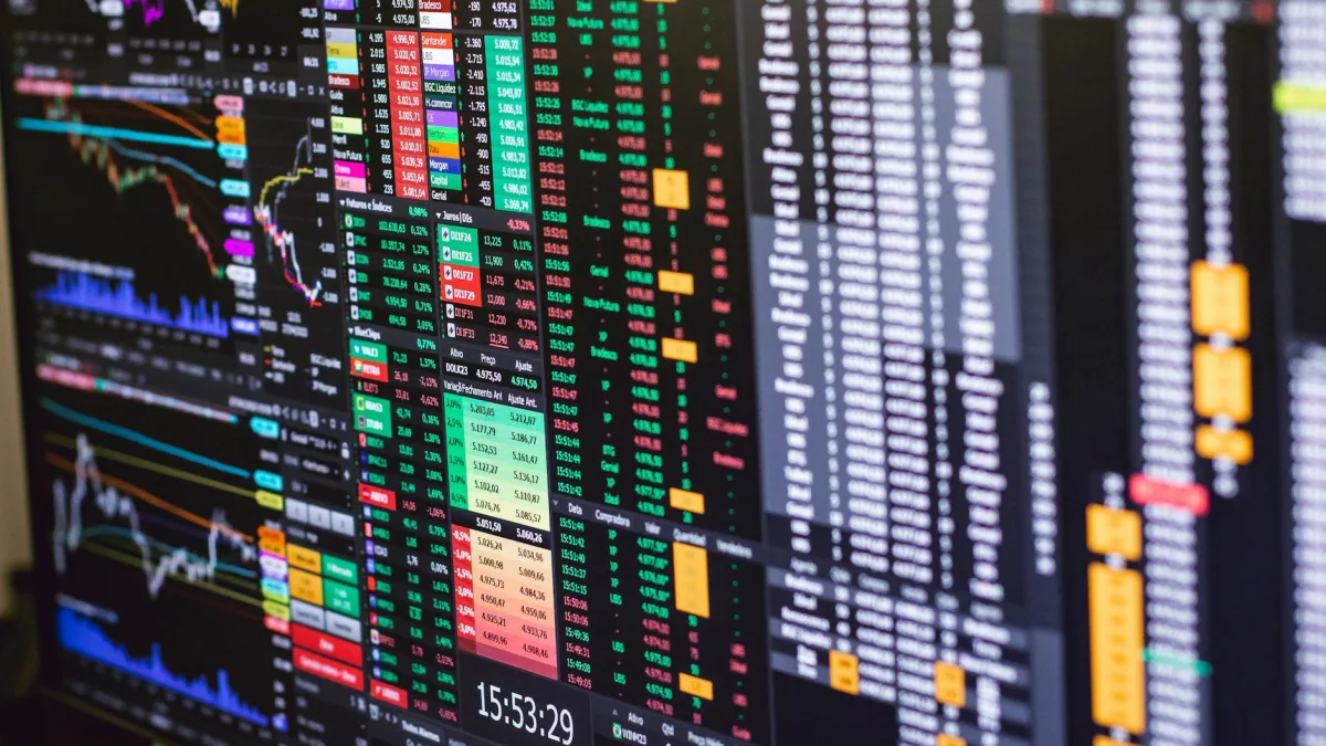 S&P 500 Futures Surge 2.5% Following Trump Statement Amid Volume Spike