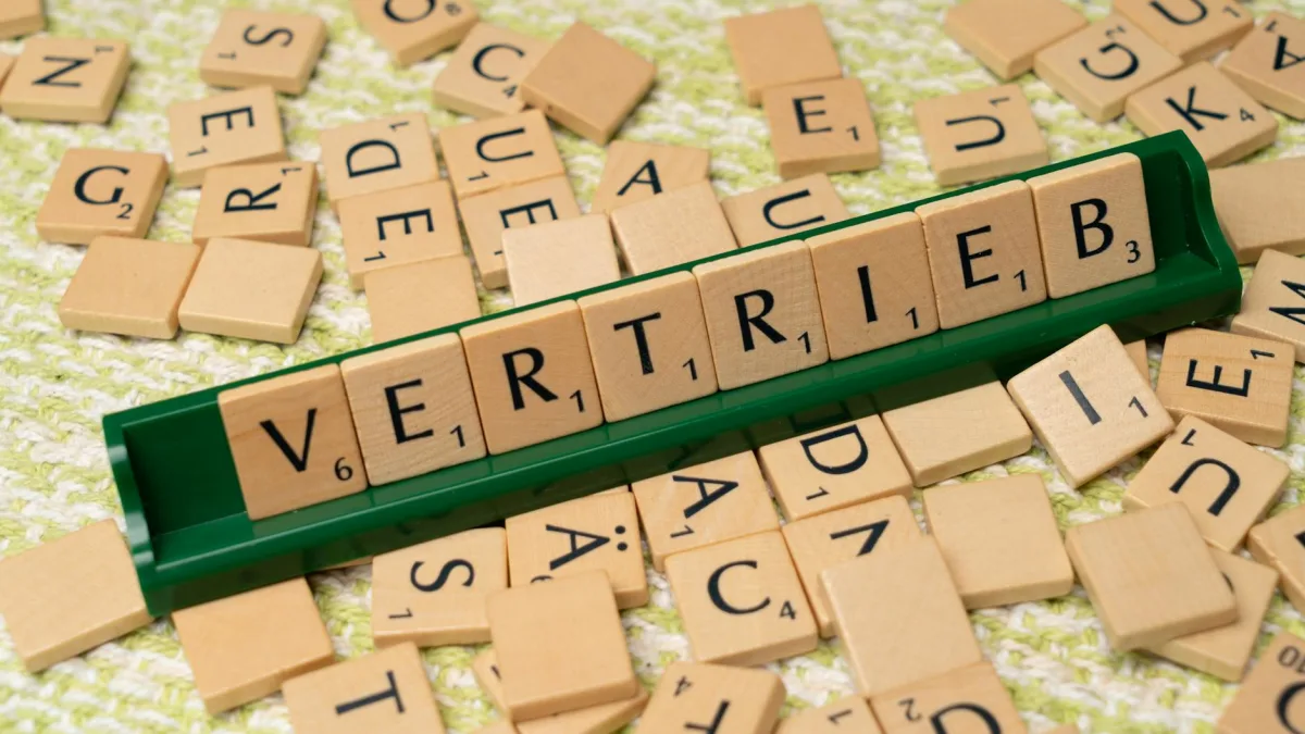 ConocoPhillips Executive Olds Sells $888,650 in Company Shares