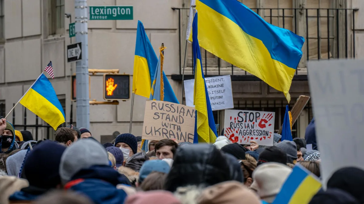 Russia Launches Drone Attack in Ukraine, Resulting in 3 Fatalities and Dozens Injured