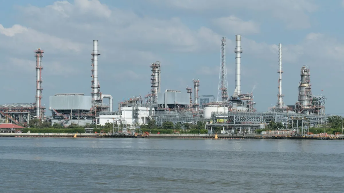 Venezuela Plans Full Oil Industry Privatization; $150B Investment Needed