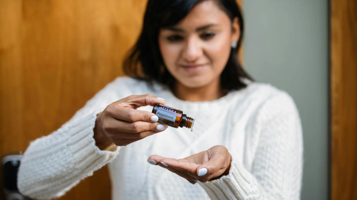 Oil Prices Drop Amid U.S. Iran Peace Negotiations, Brent Hits $100