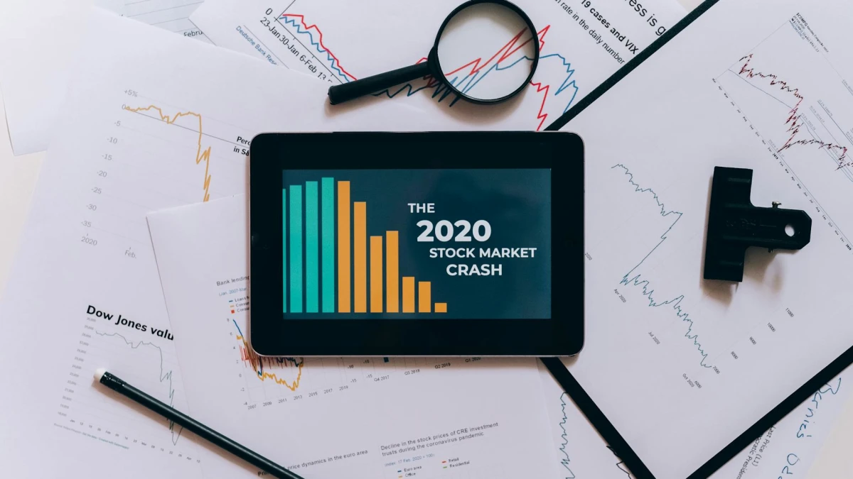 U.S. Stock Futures Decline as S&P 500, Nasdaq Fall 0.2%, Oil Prices Decrease 2.2%