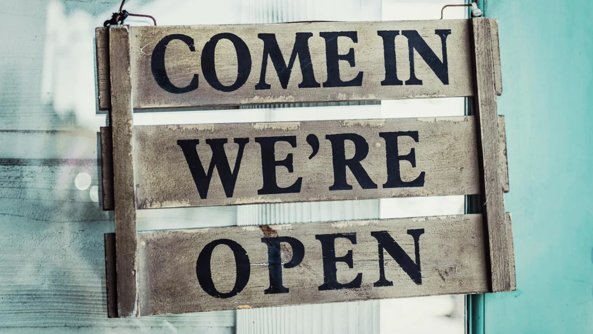 Gold Prices Steady with US-Iran Situation Influencing Market Sentiment