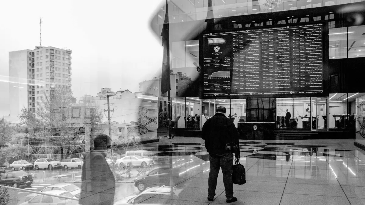 US Stock Futures Rise as Trump Extends Iran Negotiations to April 6