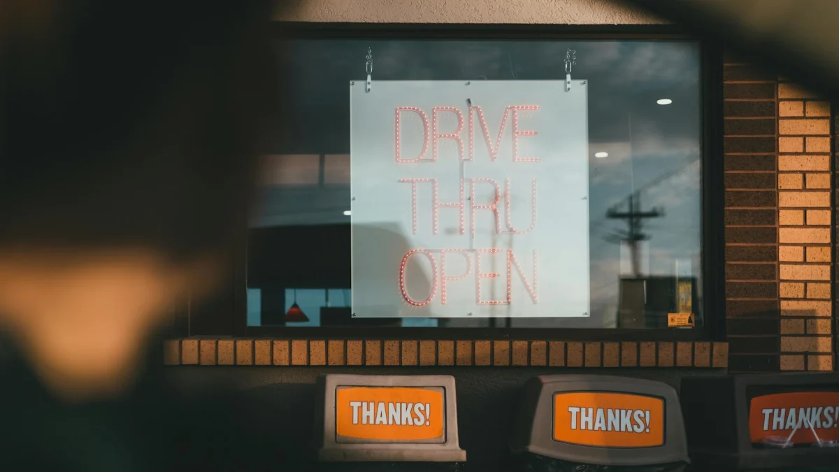 Trump to Sign Order for TSA Employee Pay Amid Government Shutdown