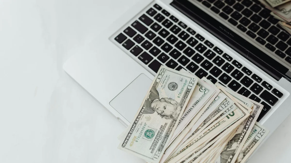 Foreign Investors Withdraw $12 Billion from Indian Stocks Amid Iran Conflict