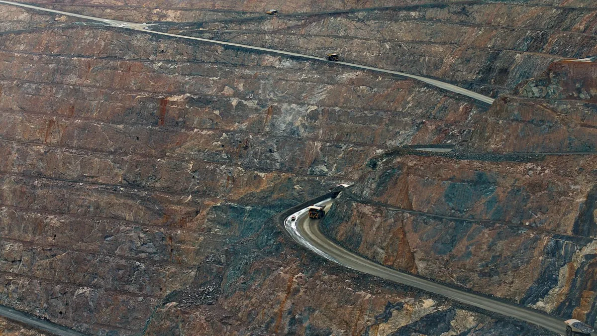 Royal Road Minerals Resumes Drilling in Colombia with C$0.60 Price Target