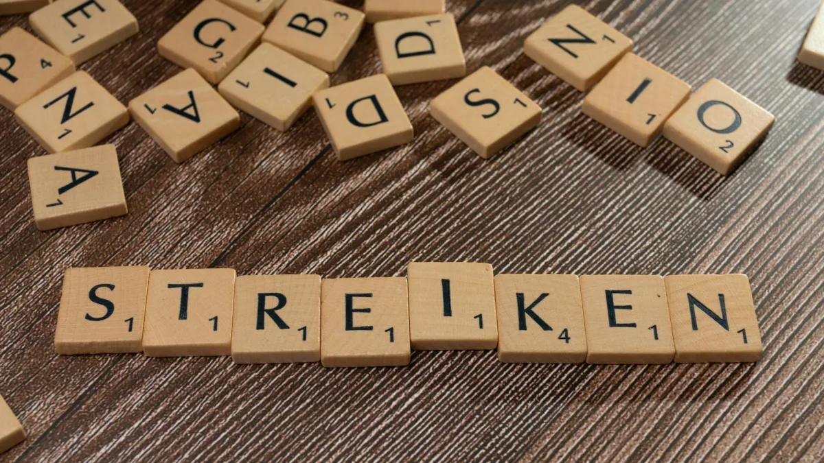 US-Israeli Strikes Result in Deaths of Key Iranian Figures