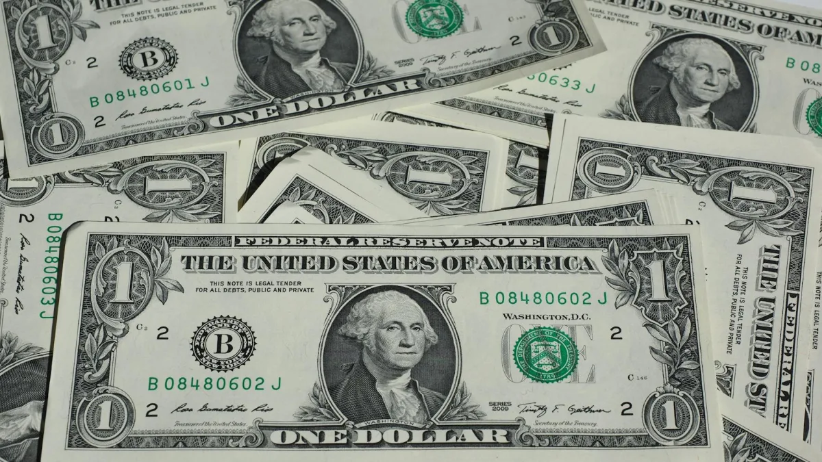 IMF Agrees to $1.2 Billion Disbursement to Pakistan