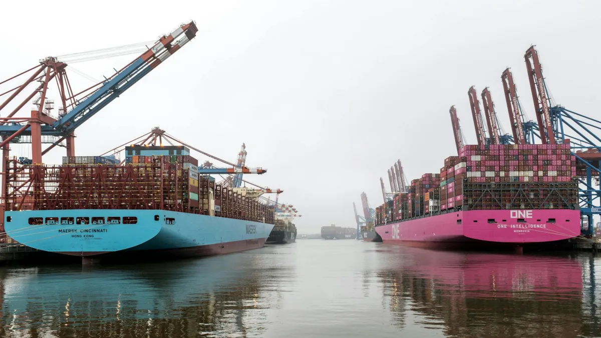 Maersk Suspends Operations at Salalah Port Due to Security Incident