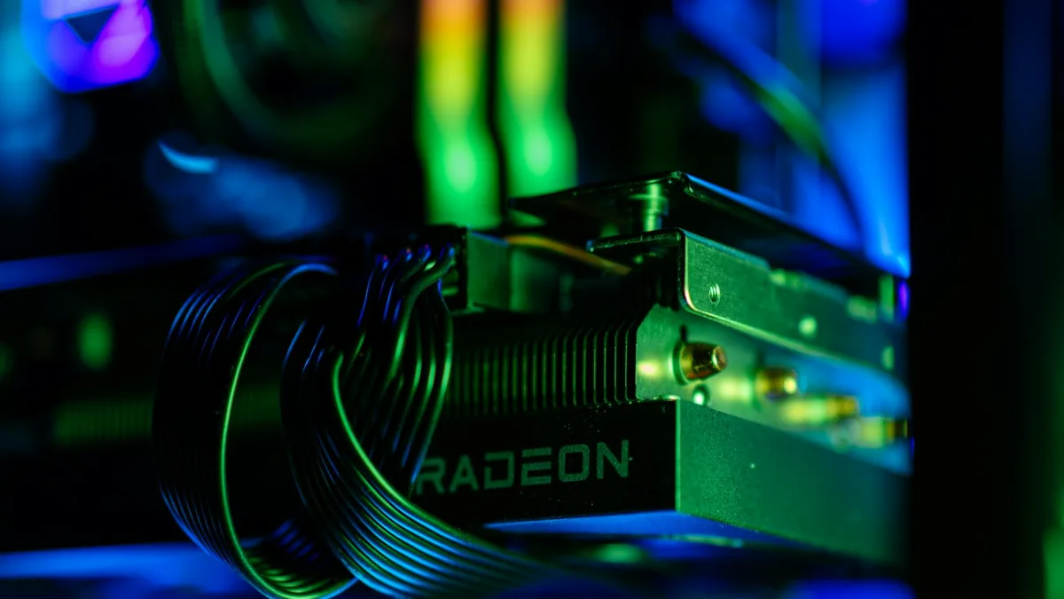 AMD Analyst Cautions on Demand as Stock Targets Remain Below $220