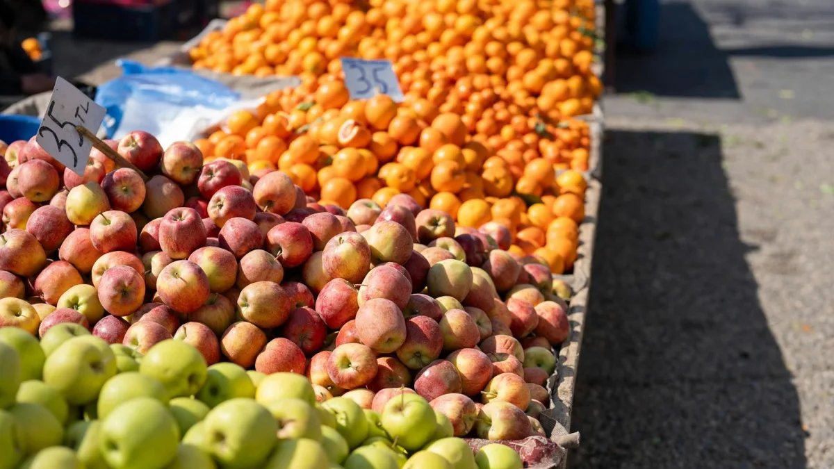 Amazon and Meta Could Surpass Apple's Market Cap by 2035