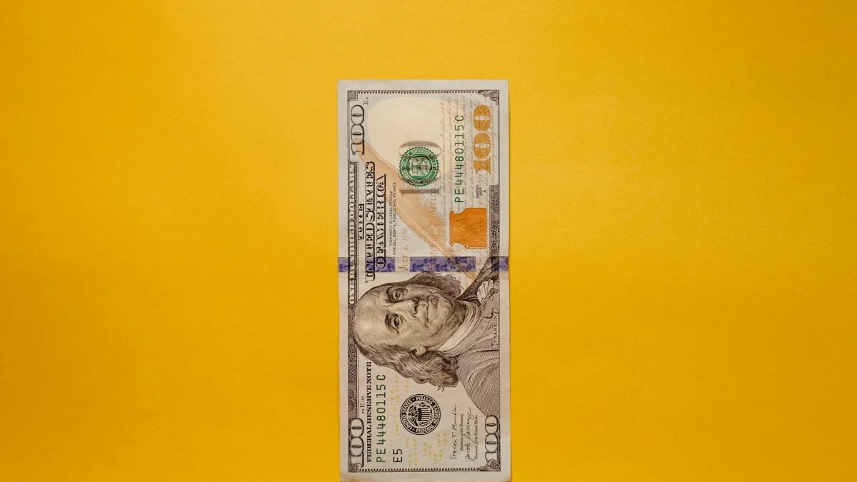 Brent Crude Exceeds $100 as WTI Tops $90 Amid Drill Plans Uncertainty